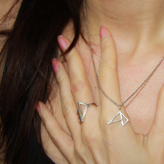 Ines Amal, art, design silver jewellery, silver 925, geometry, design jewellery, artist, jewellery collection, hand made, passion. ring, earrings, necklace, pendant, bracelet