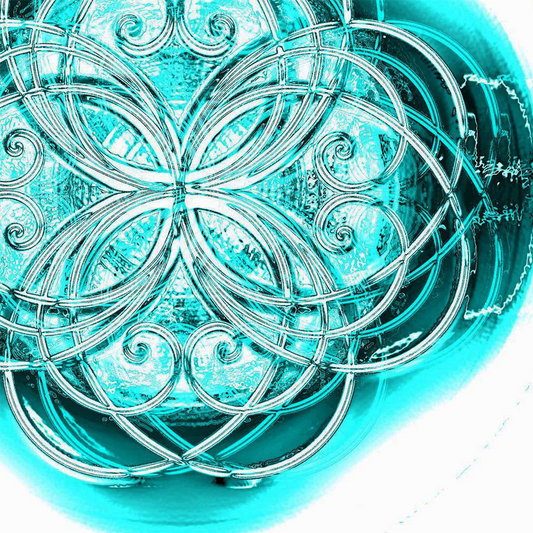 Oblika vesolja v kapljici vode