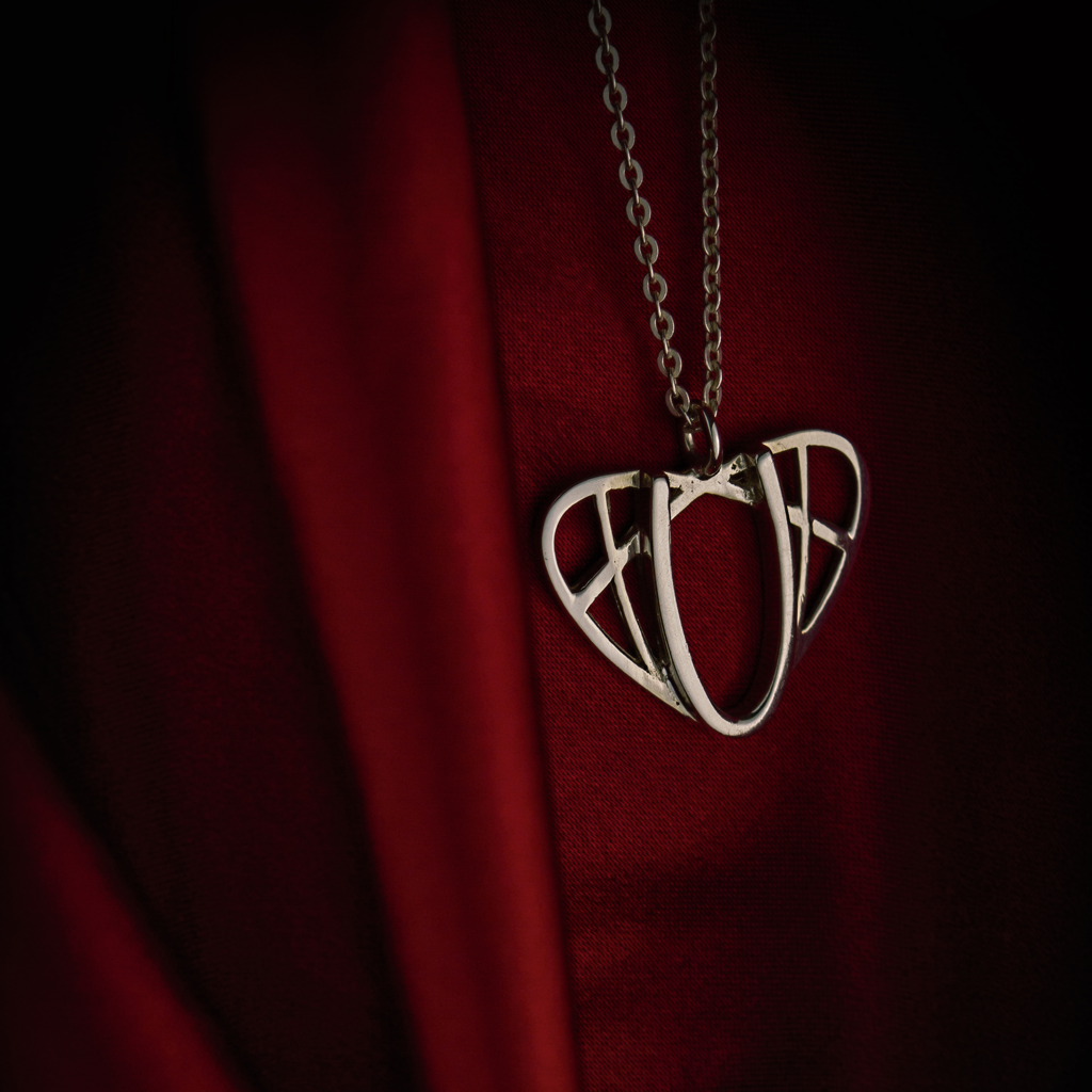 Ines Amal, art, design silver jewellery, silver 925, geometry, design jewellery, artist, jewellery collection, hand made, passion. ring, earrings, necklace, pendant, bracelet